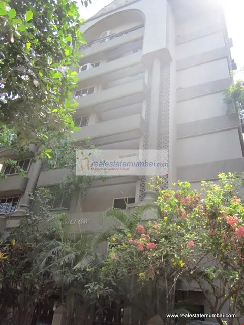 3 BHK Sunset Bay in Bandra West, photo 2