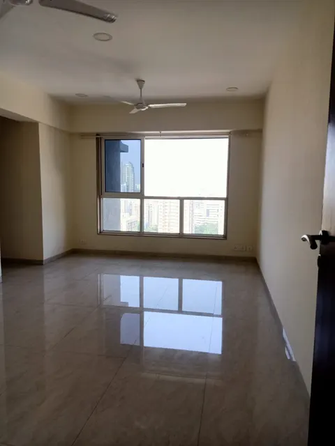 2 BHK Supreme 19 in Andheri West, photo 6