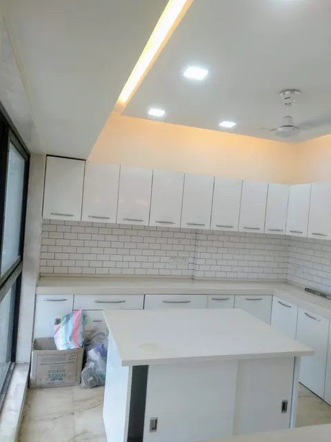3 BHK Kakkad Classic in Khar West, photo 5