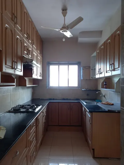 2 BHK Cozy Home in Bandra West, photo 3