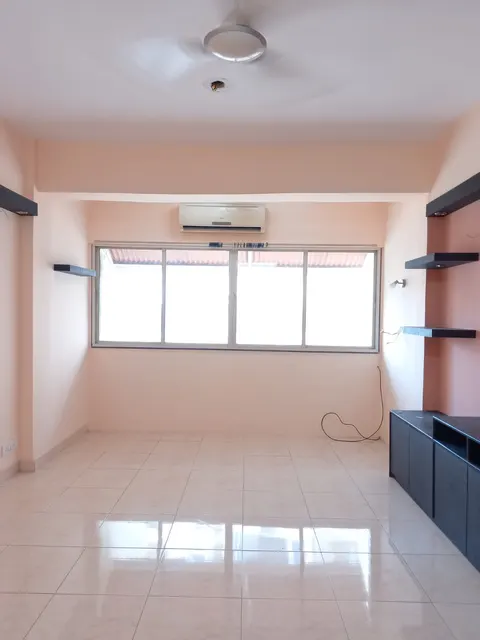 2 BHK Cozy Home in Bandra West, photo 5