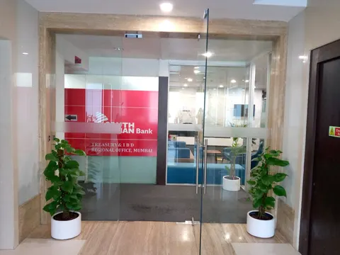 Office Parinee Crescenzo in Bandra East, photo 6