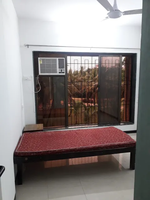 3 BHK Kohinoor Apartment in Andheri West, photo 3