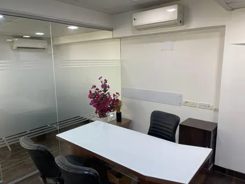Office Space Cosmos Plaza in Andheri West, photo 4