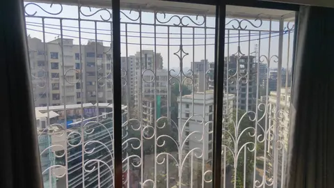 1 BHK Maitri Chhaya in Santacruz East, photo 3