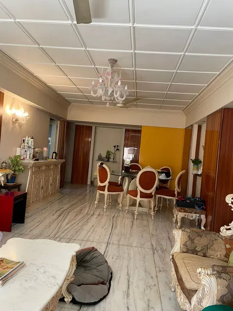 3 BHK Basant Apartment in Cuffe Parade, photo 2