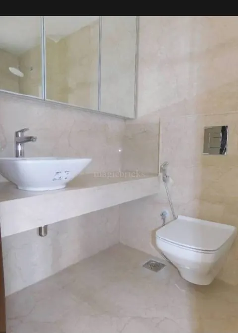2 BHK Lodha Azzuro in Parel, photo 4