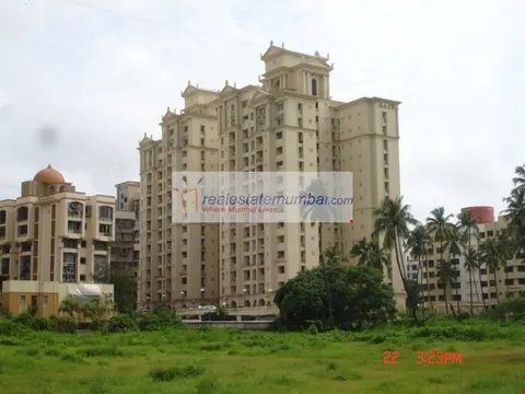 2 BHK Bianca in Andheri West, photo 2