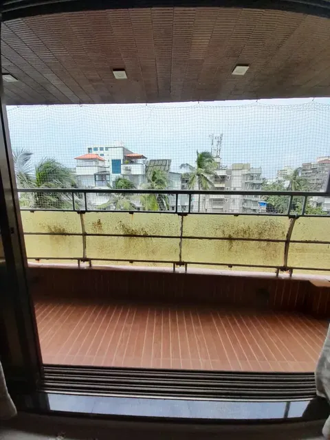 3 BHK Nikita Enclave in Bandra West, photo 5