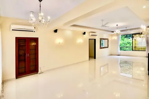 3 BHK Mayqueen in Bandra West, photo 2