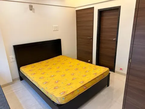 2 BHK Josephine in Bandra West, photo 3