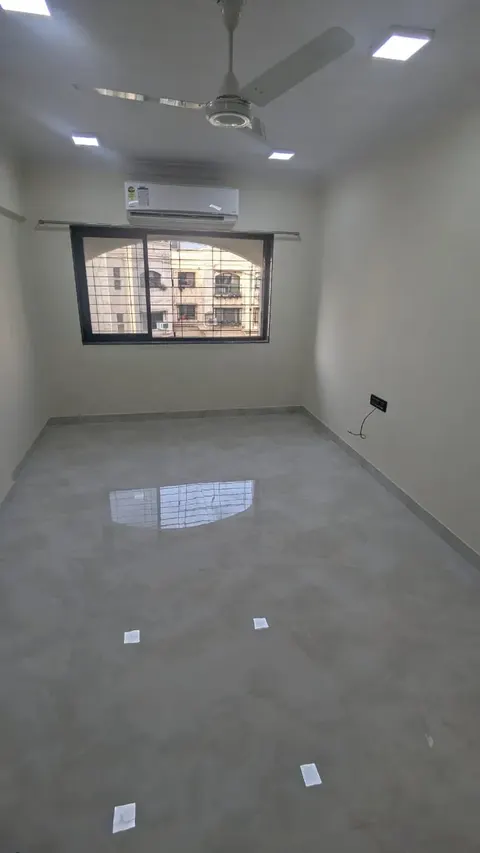 2 BHK Oakland Park in Andheri West, photo 6