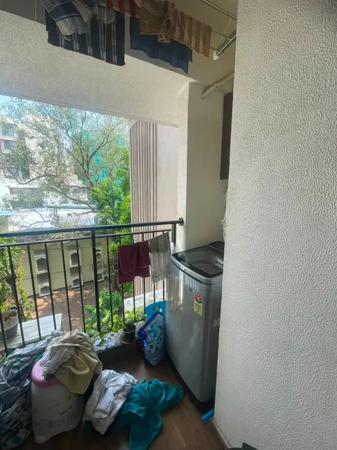 2 BHK Kalpataru Imperia in Santacruz West, photo 3