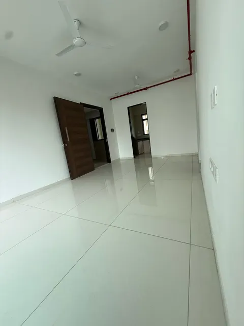 2 BHK Arkade Aura in Santacruz West, photo 2