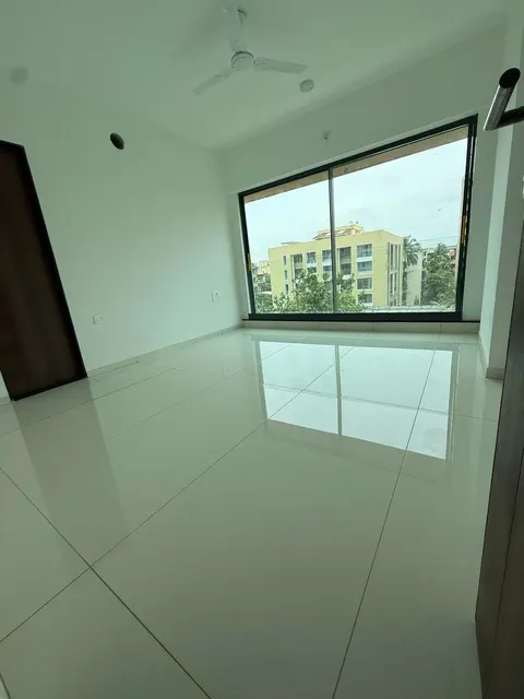 2 BHK Arkade Aura in Santacruz West, photo 6