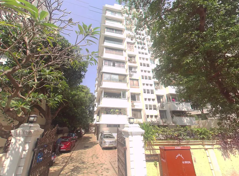 Raj Niketan — Walkeshwar (2)