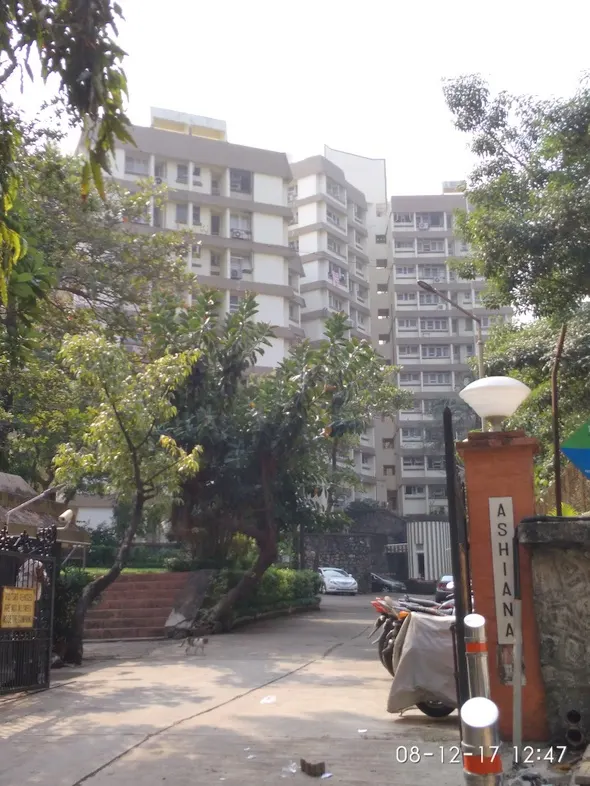 Ashiana Glaxo — Bandra West (1)