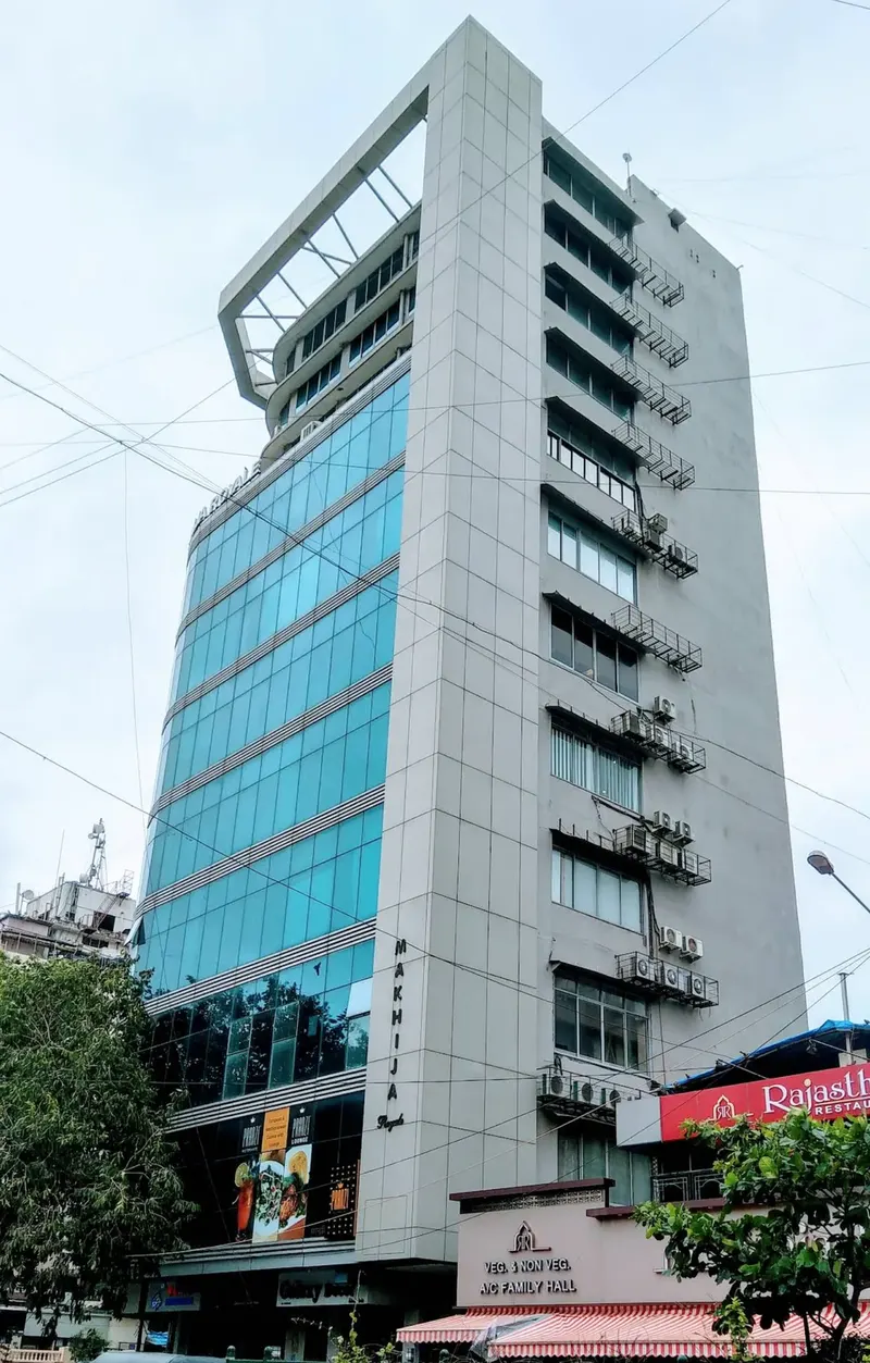 Makhija Royale — Khar West