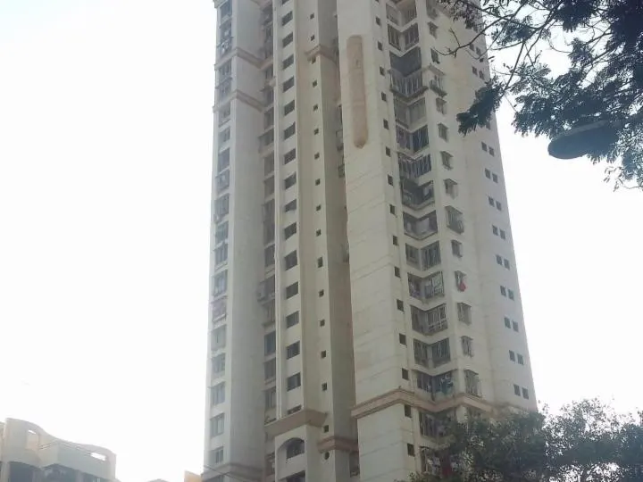 3 BHK Kingston Tower in Malad West