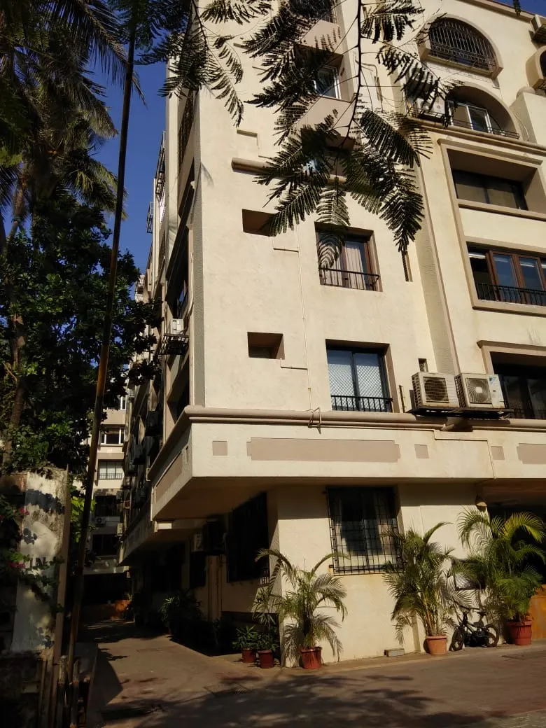 Mittal Park — Juhu (1)