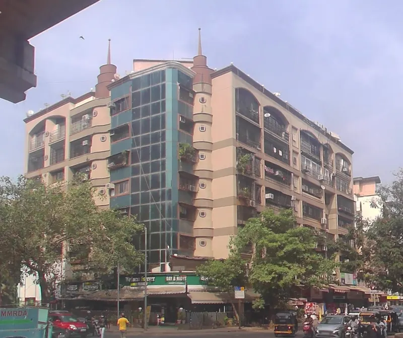 New Link Palace — Andheri West