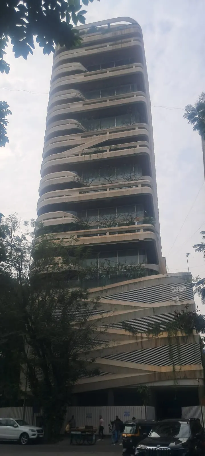 Satguru Sachkhand — Bandra West