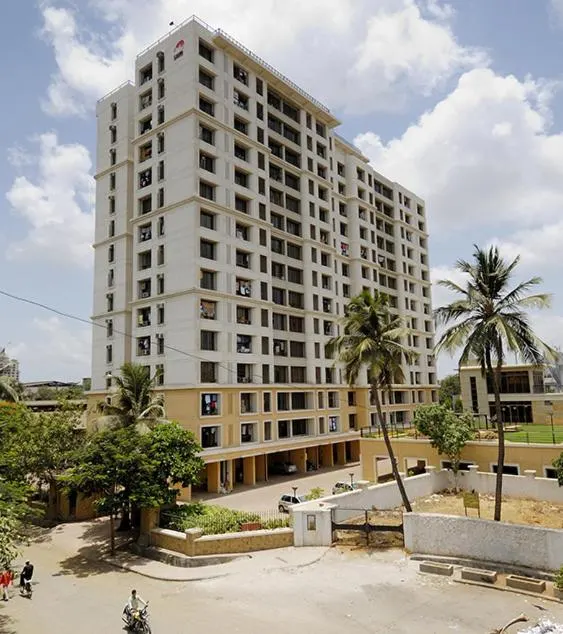 Raheja Solitaire — Goregaon West (1)