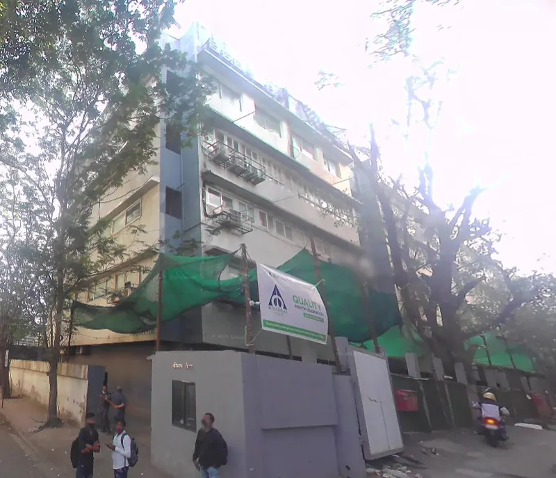 Neelam Centre — Worli