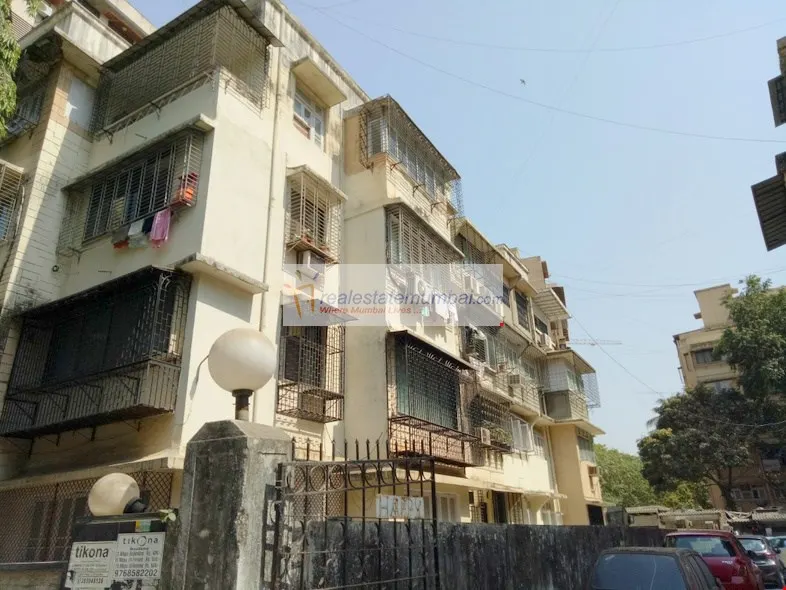 Savita — Bandra West