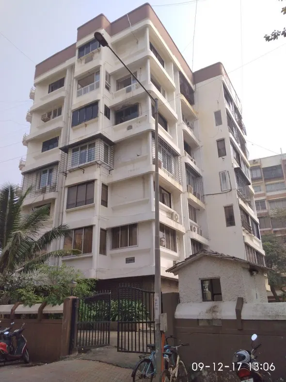 Sea Pebbles — Bandra West