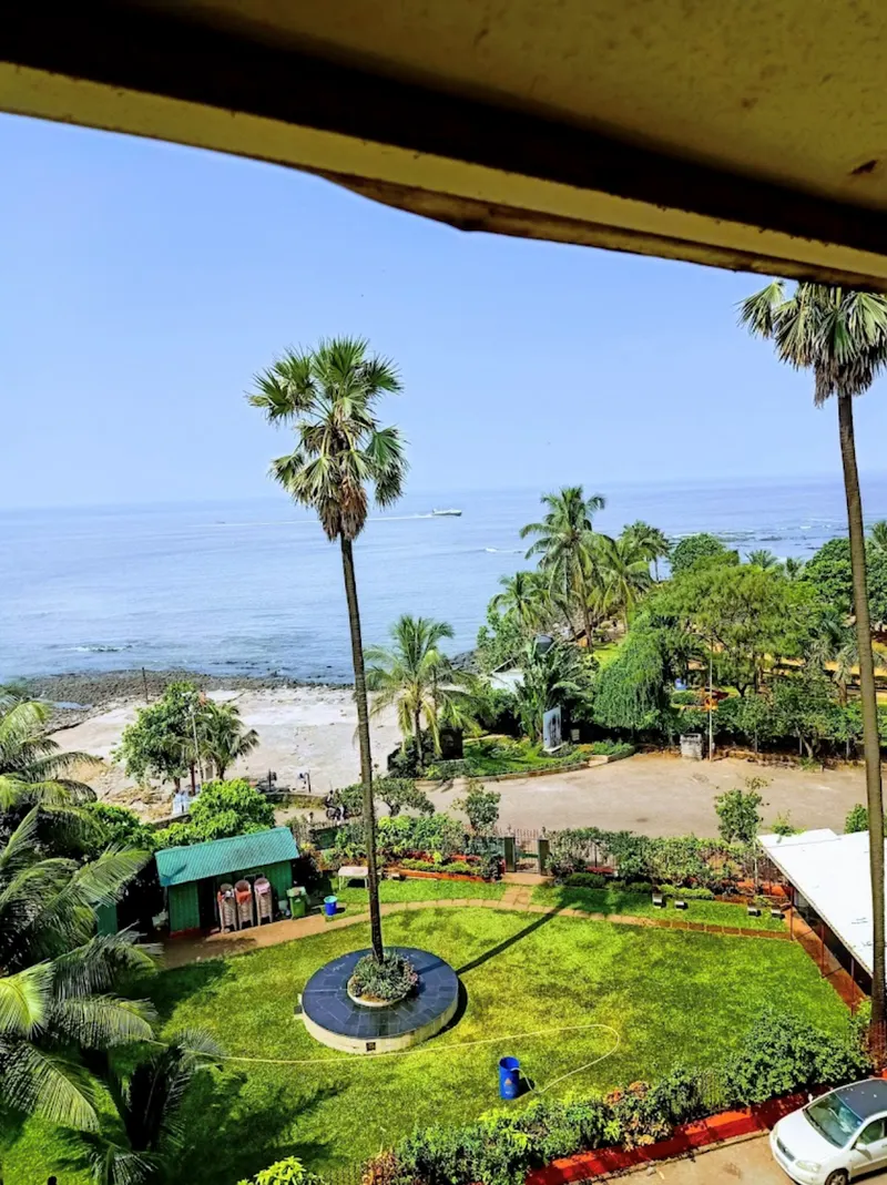 Dhaval Ganga — Bandra West (3)