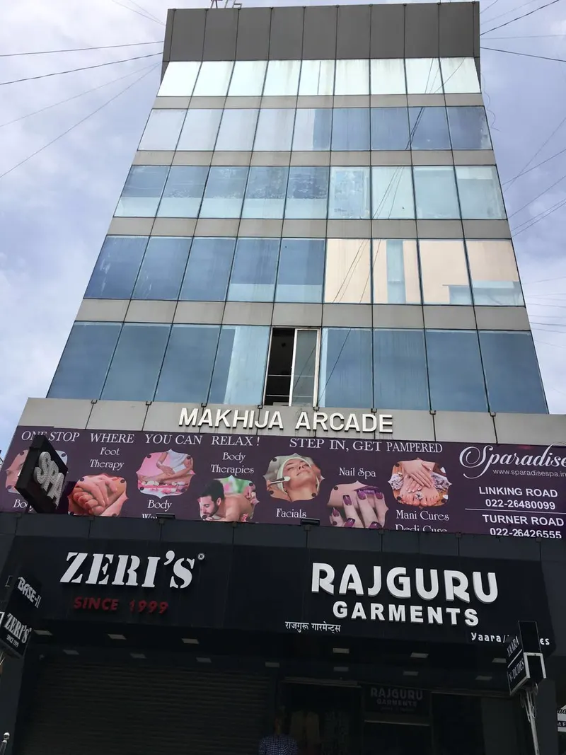 Makhija Arcade — Khar West