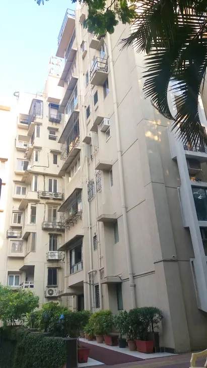 Merry Niketan — Bandra West