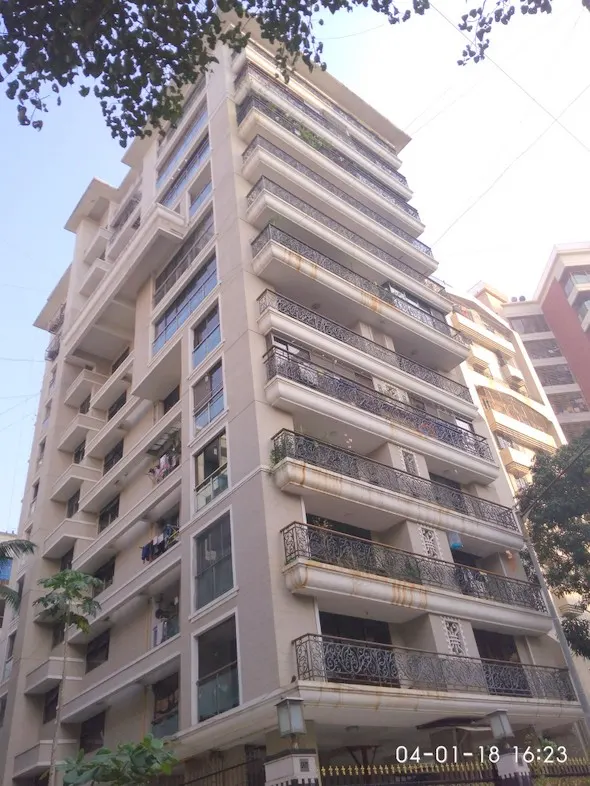 Sannidhi — Khar West