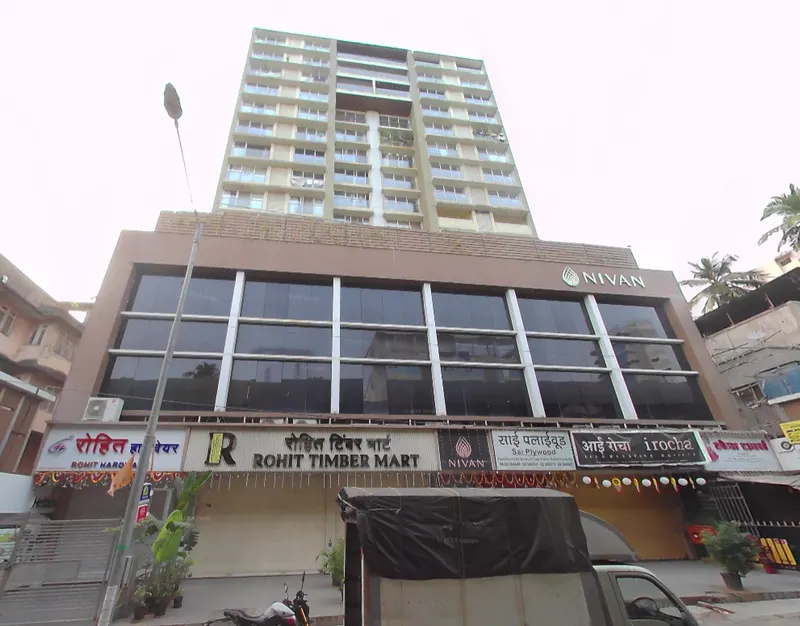 Nivan — Khar West (2)