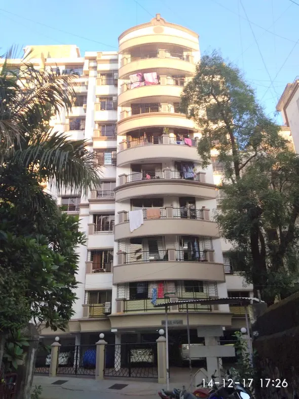 Vertical Height — Bandra West
