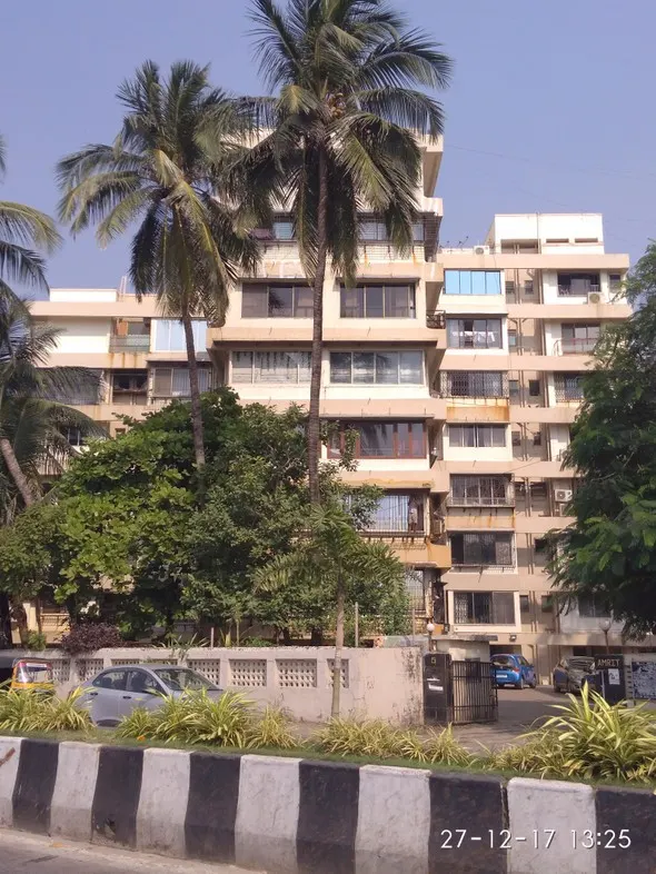 Amrit — Bandra West (1)