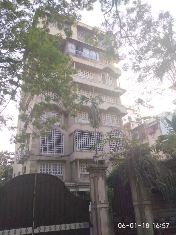 Pinky Panorama — Khar West