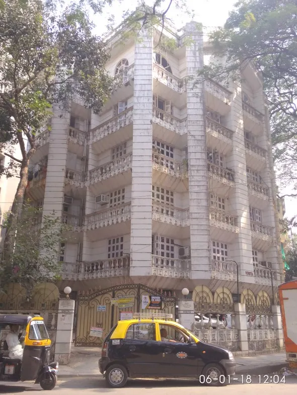 Vinita — Khar West