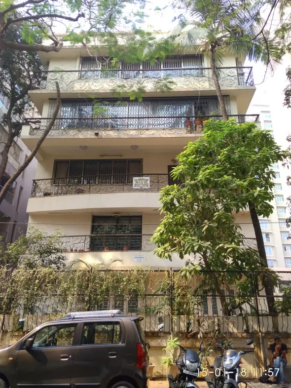 Ashok Bhavan — Khar West