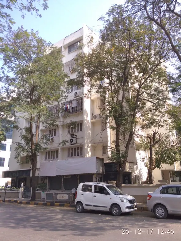 Queen Palace — Bandra West