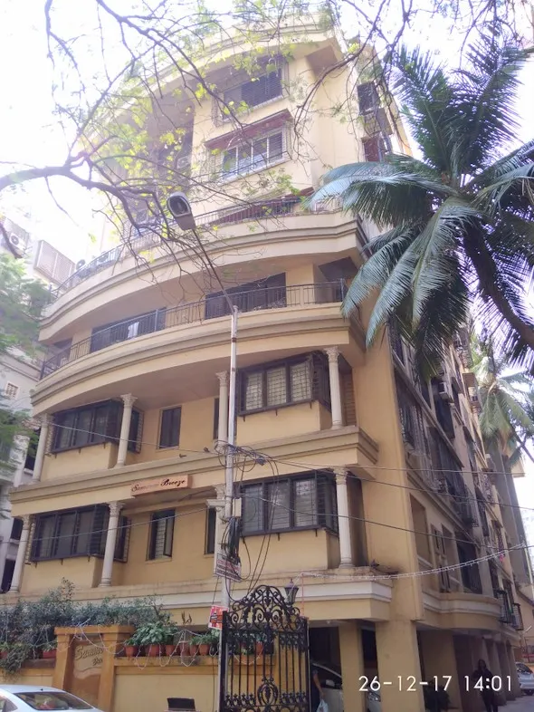 Summer Breeze — Bandra West