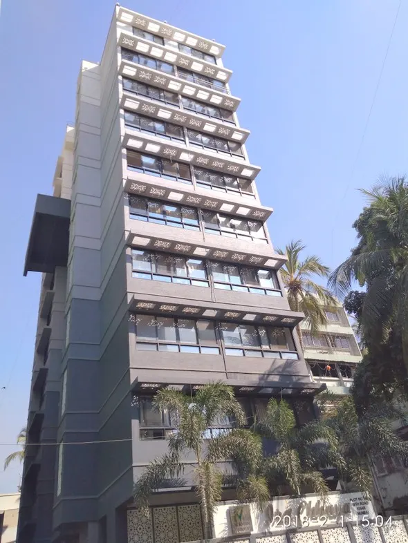 Ira Chhaya — Khar West (1)