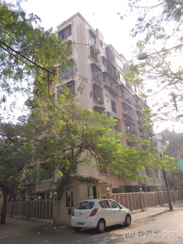 Om Castle — Juhu