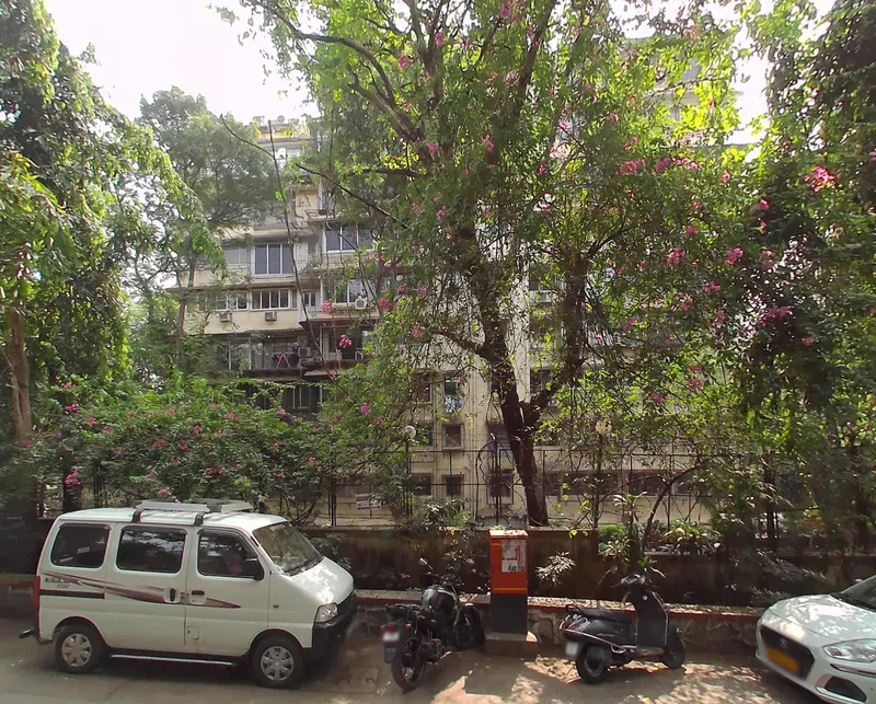 Palace Sea View — Bandra West