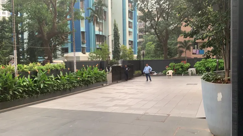 Supreme 19 — Andheri West (6)