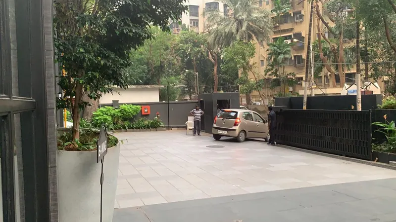 Supreme 19 — Andheri West (7)