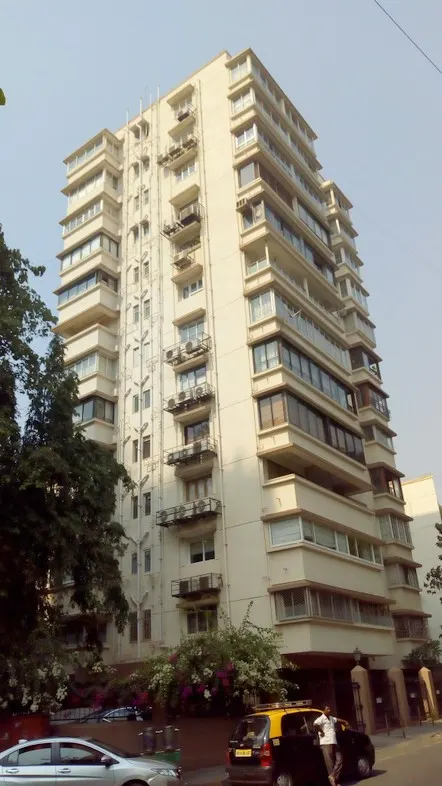 Acropolis B — Walkeshwar
