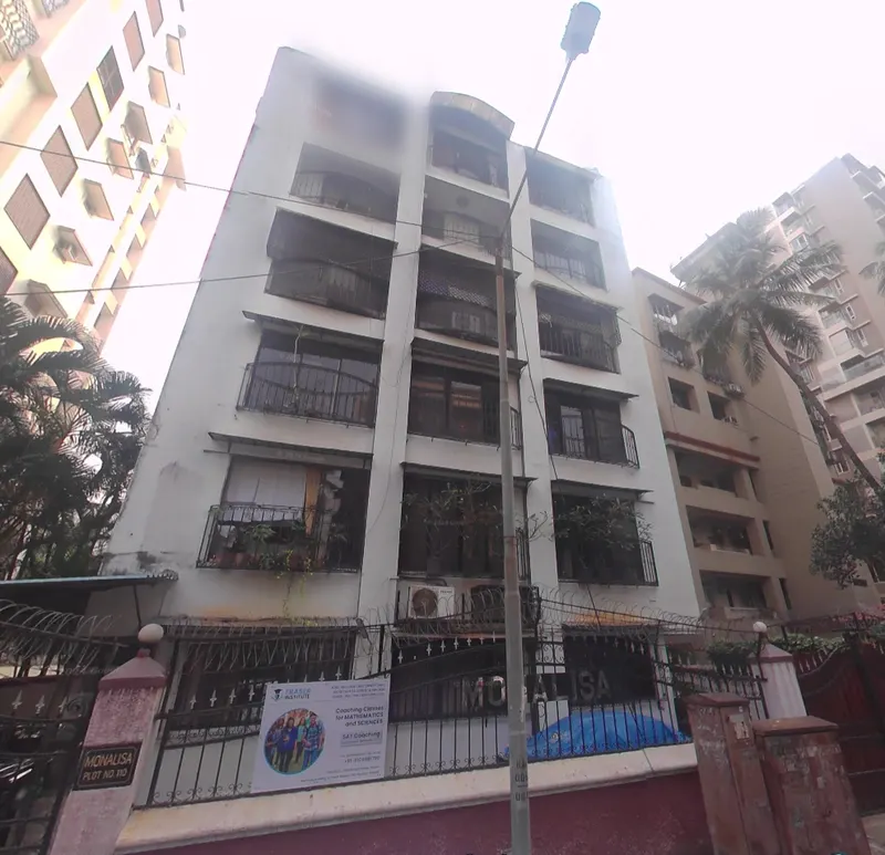 Monalisa Building — Bandra West (1)