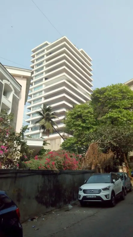 9A Residence — Peddar Road